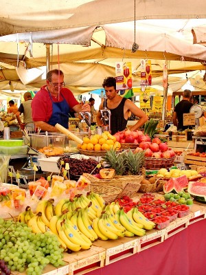 Market Tour in Rome for Families - Picture 1