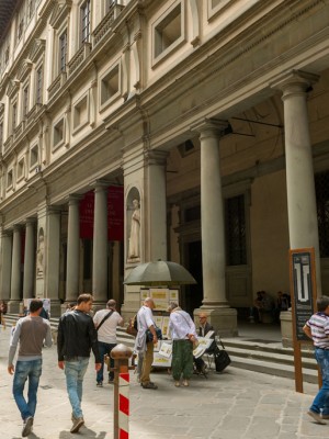 Visita la Galería Uffizi e Iglesia de la Santa Cruz - Picture 1