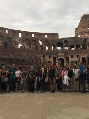 Colosseum Small Group with Arena Entrance & tour of Roman Forum & Palatine - Picture 5