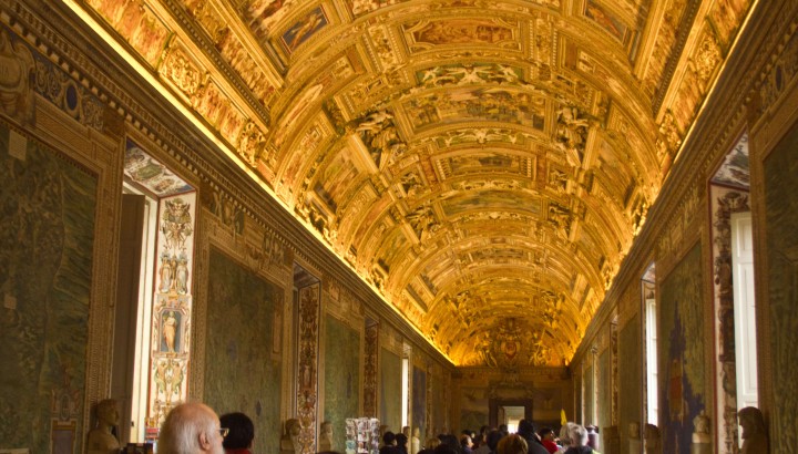 Best of the Vatican Small Group Tour