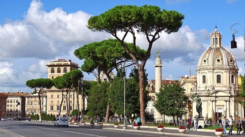 to do yoga in rome