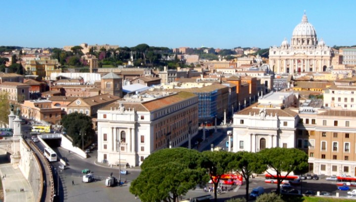 Rome Airport Private Transfer with Driving Tour