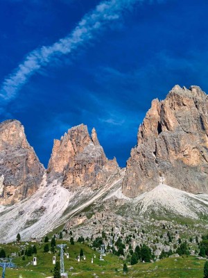 Day Trip from Venice to the Dolomites - Picture 2