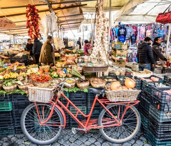 Market Tour in Rome for Families