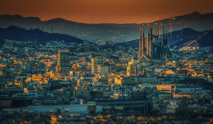 Discover the dark Barcelona through the eyes of Carlos Ruiz Zafón