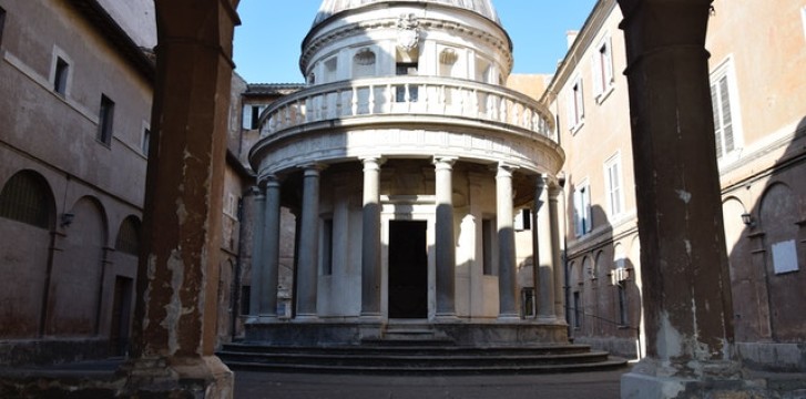 Discover Tempietto del Bramante, a Renaissance architectural masterpiece