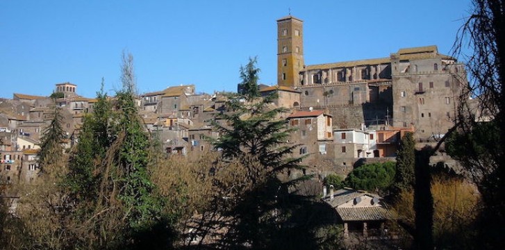 Discover Sutri and the Roman Amphitheater