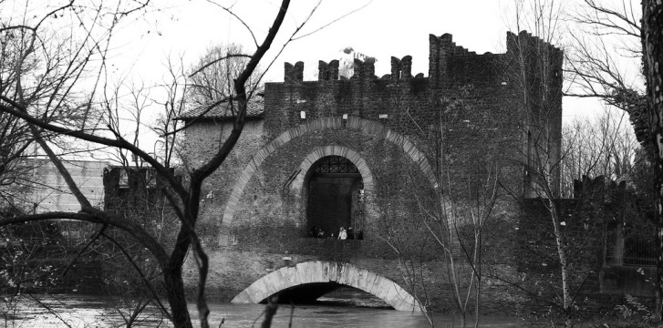 Nomentano Bridge: a medieval bridge Tower