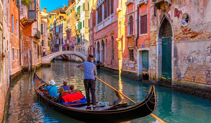 Best romantic things to do in Venice
