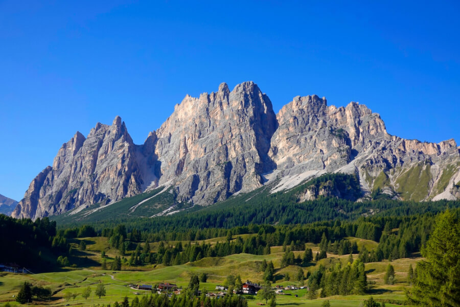 Monte Cristallo y Dolomitas