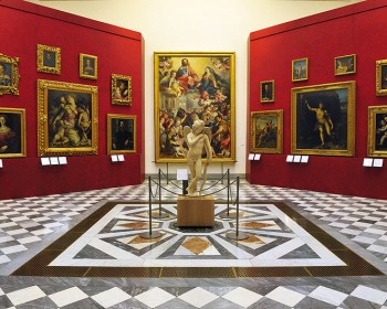 Explorando la Galeria de los uffizi