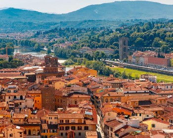 Discover Florence Oltrarno District