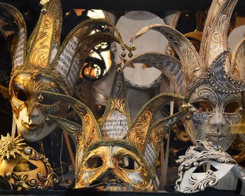 Fabricación de máscaras venecianas: el arte de las máscaras de carnaval