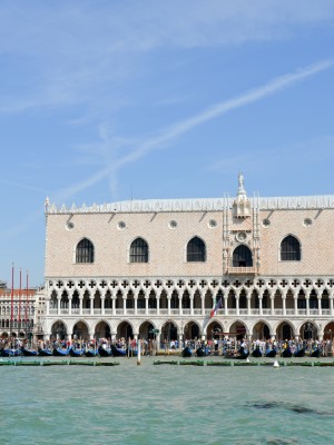Skip the line St. Mark's Basilica and Doge Palace tour in Venice - Picture 2
