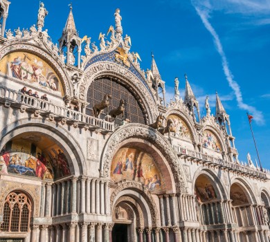 Skip the line St. Mark's Basilica and Doge Palace tour in Venice