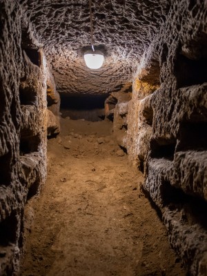 Catacombs Tour with private driver at disposal - Picture 1